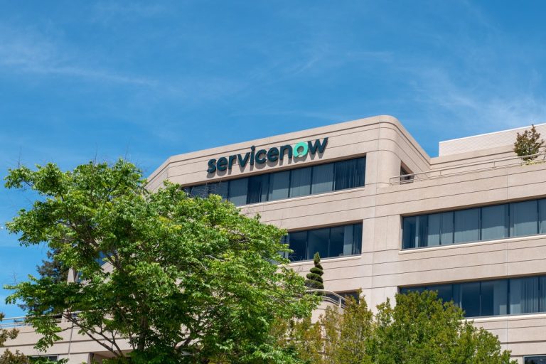 ServiceNow 投資 4000 萬美元於印度 BusinessNext 擴展金融服務領域